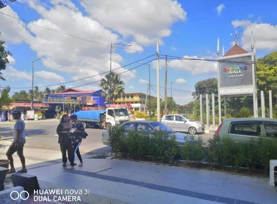 Nu Melati Hotel Pantai Cenang  Esterno foto